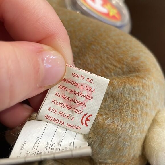 1999 Vintage Original Ty Beanie Baby Nibbly the Bunny Rabbit NWT Excellent Cond - Picture 6 of 6